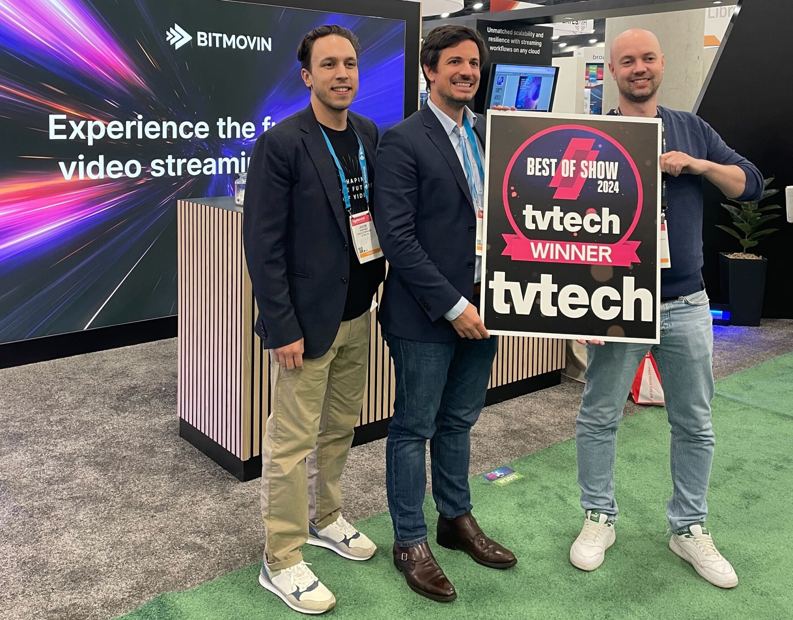 Product Manager Jacob Arends, CEO Stefan Lederer and Engineer Peter Eder accepting the award for Bitmovin's AI-powered Analytics Session Interpreter, which was a product of Bitmovin's AI video research